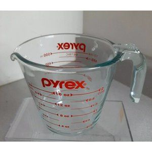 2 Cup/500 ml Pyrex Measuring Cup Open Handle With Red Lettering Corning